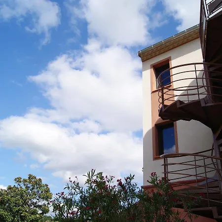 Hotel Contact Le Minervois - & Restaurant Au Nord De Carcassonne 3*