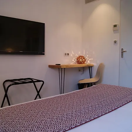 Contact Le Minervois - & Restaurant Au Nord De Carcassonne Hotel 3*